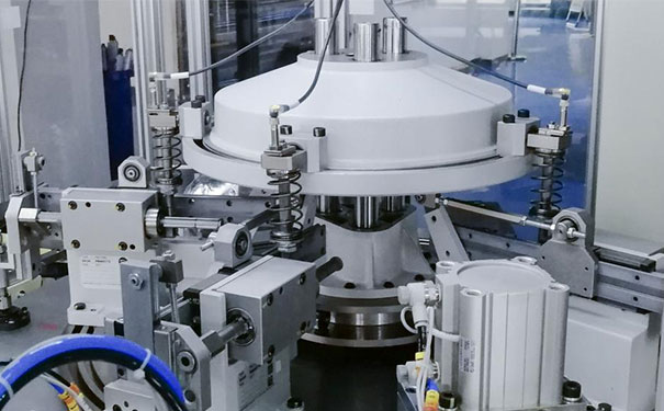 �๤λת̨����