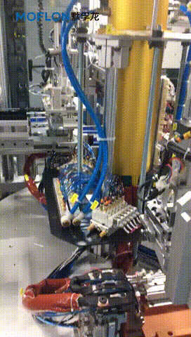 ��Һ���ߴ绬��