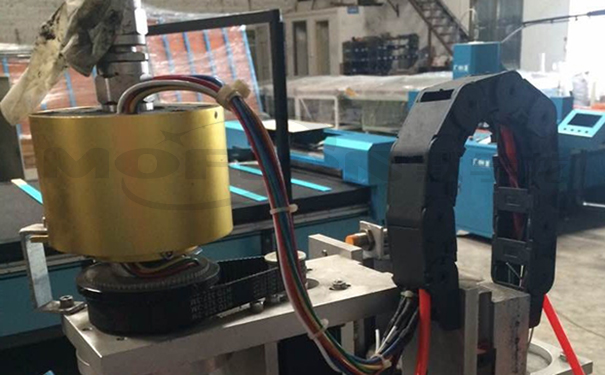 ���׻���